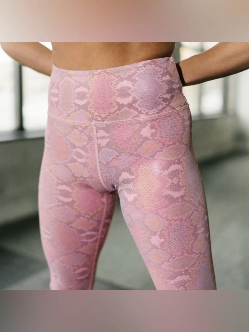 ZYIA Pink Mojave Light n Tight Leggings - Picture 2 of 4